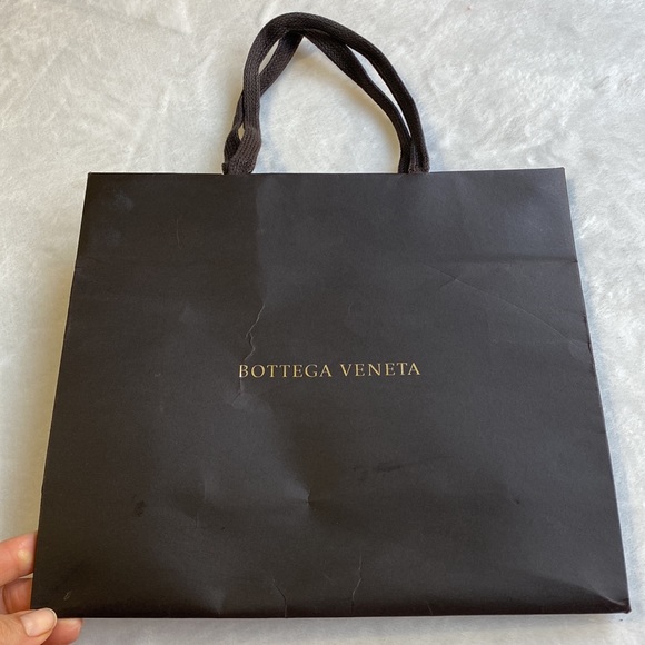 BOTTEGA VENETA Medium Paper Bag - Picture 12 of 12